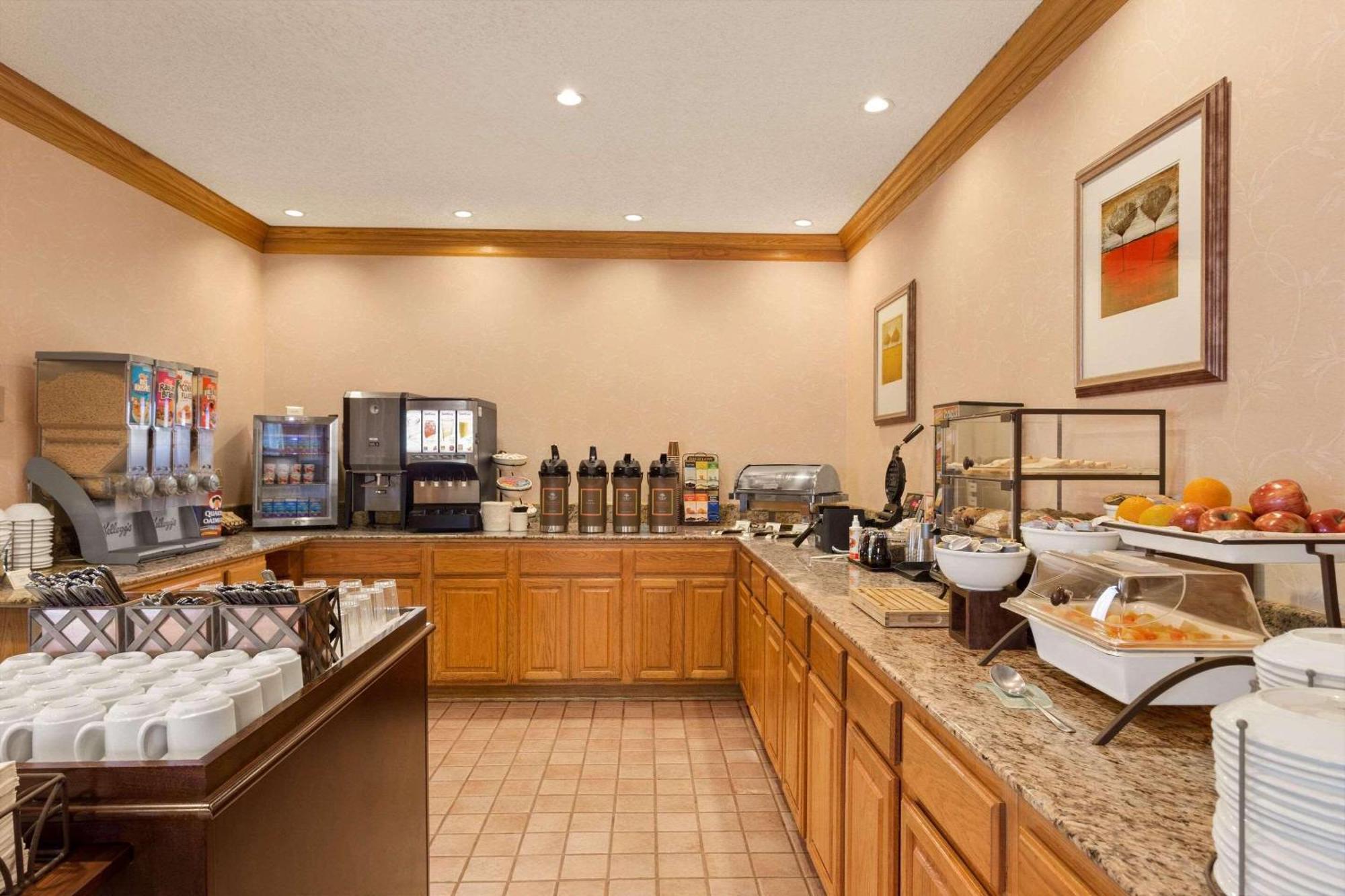 Country Inn & Suites By Radisson, Biloxi-Ocean Springs, Ms Exteriér fotografie